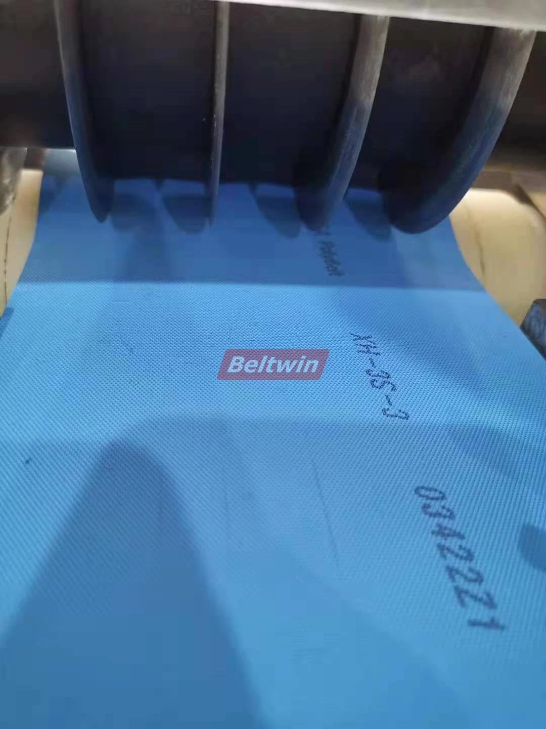 Cortadora para Banda Transportadora PU/PVC Banda Plana y Band de Máquina   CB600-1200