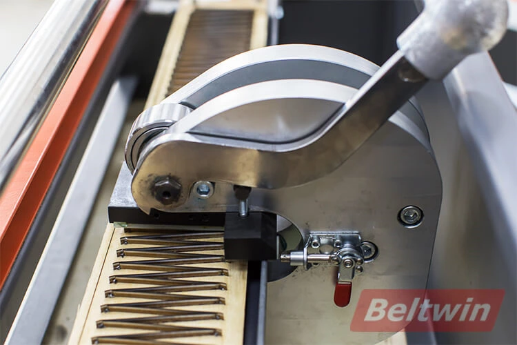 Manual PVC PU correa dedo perforador muere tabla 300-1500