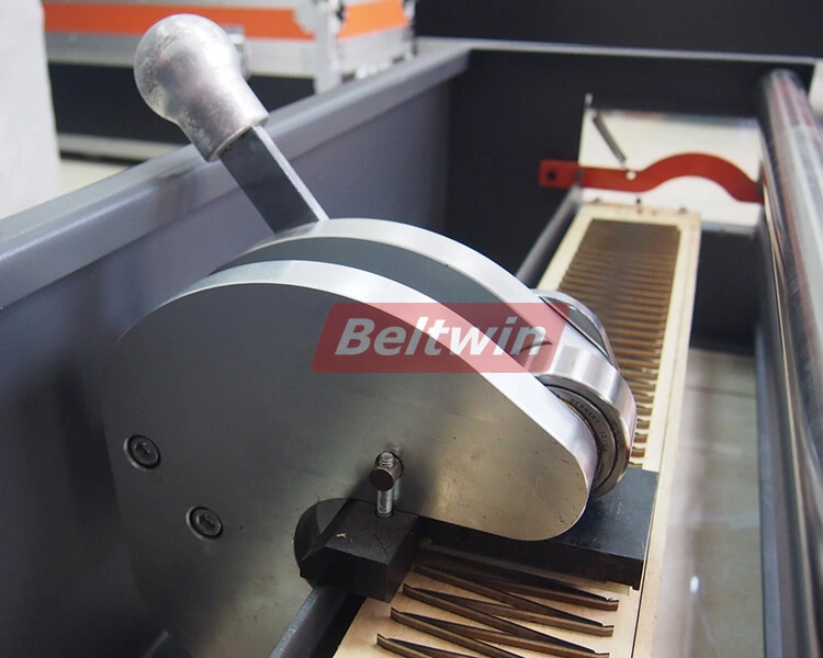 Manual PVC PU correa dedo perforador muere tabla 300-1500