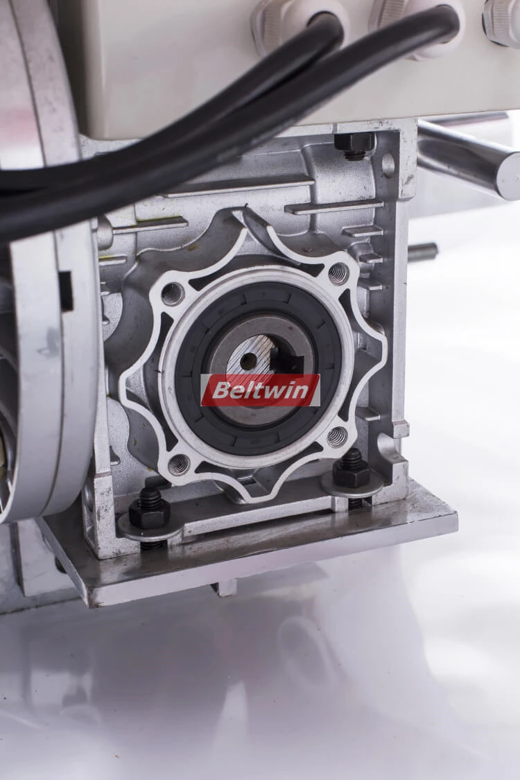 Separador de Capas de Banda PVC/PU SB130