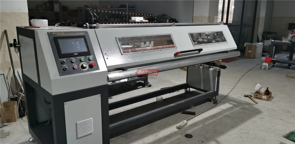 Máquina perforadora automática de 2000 mm con cubierta protectora