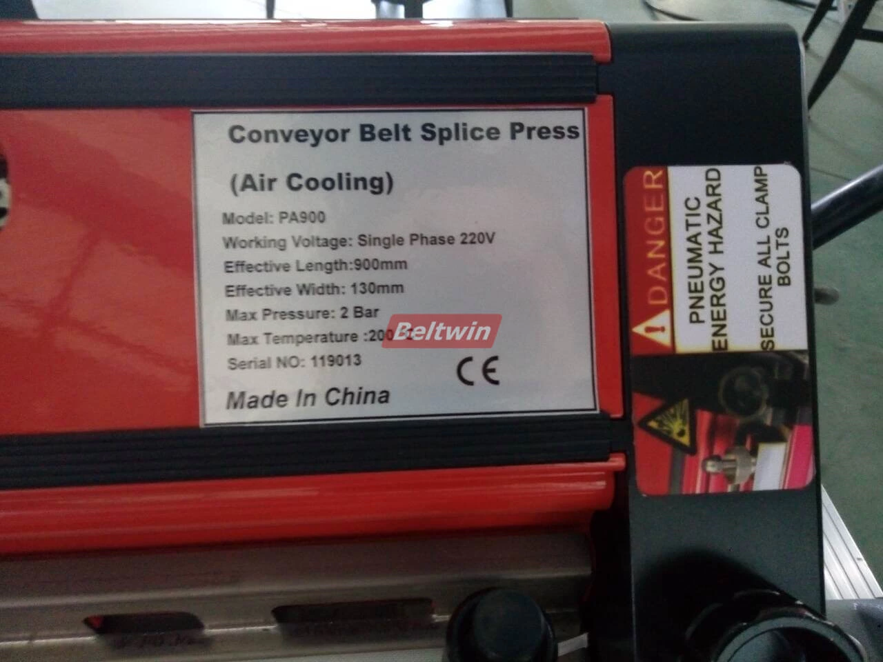 Perforadora de dedos manual de entrega al cliente