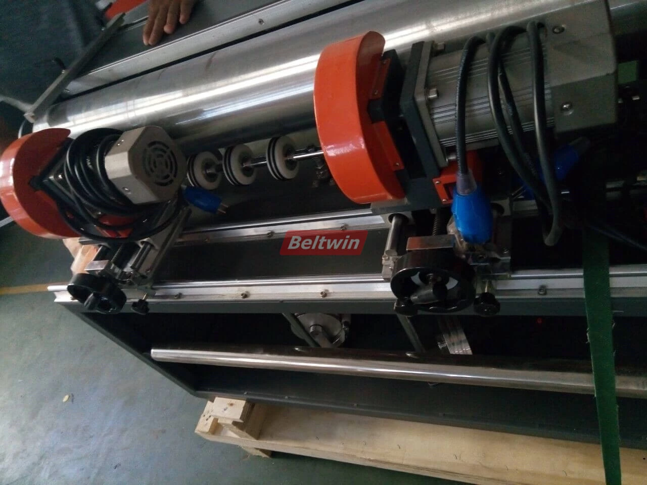 Perforadora de dedos manual de entrega al cliente