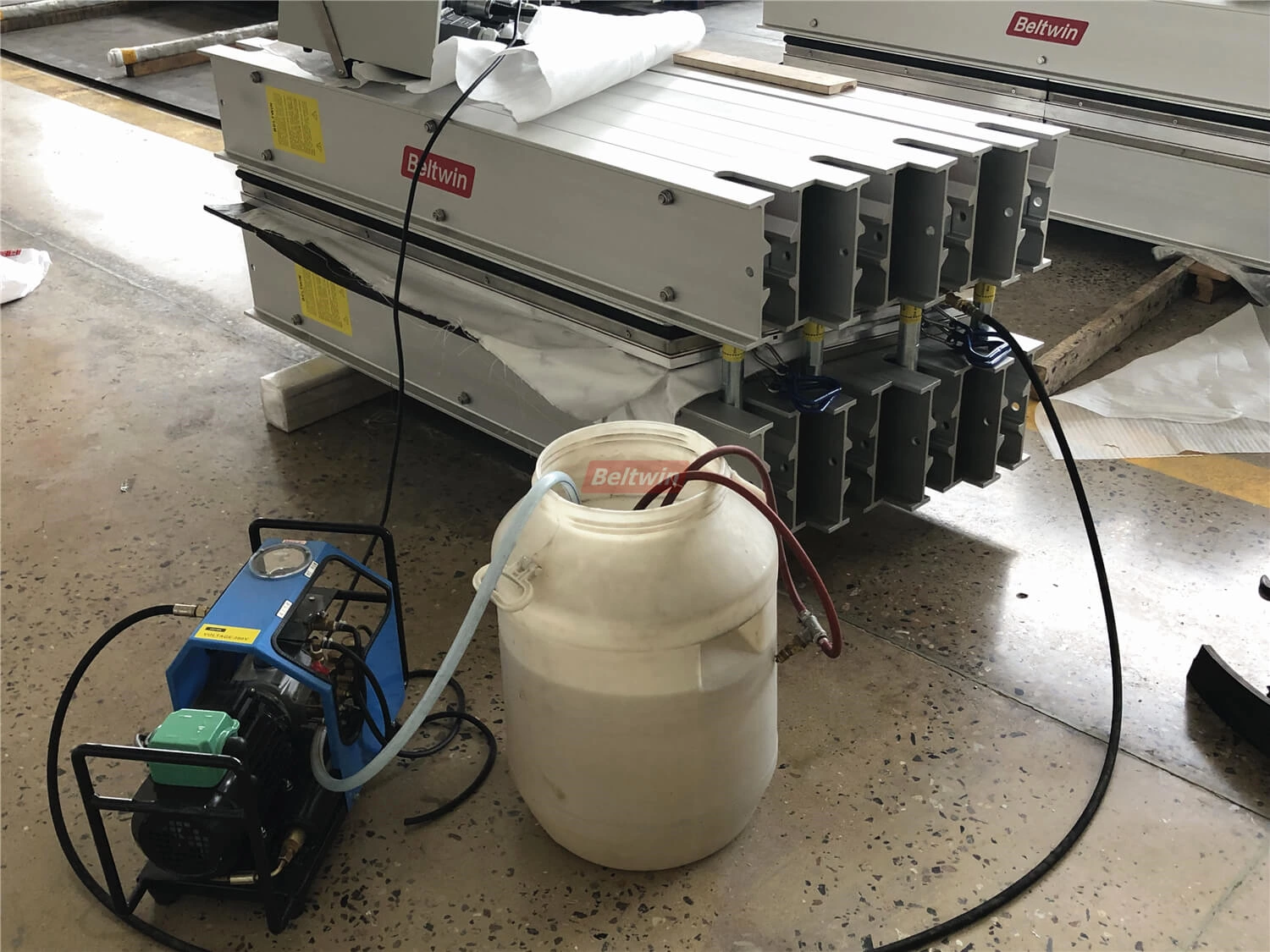 Vulcanizador de correa de caucho Beltwin para correa de 1200 mm