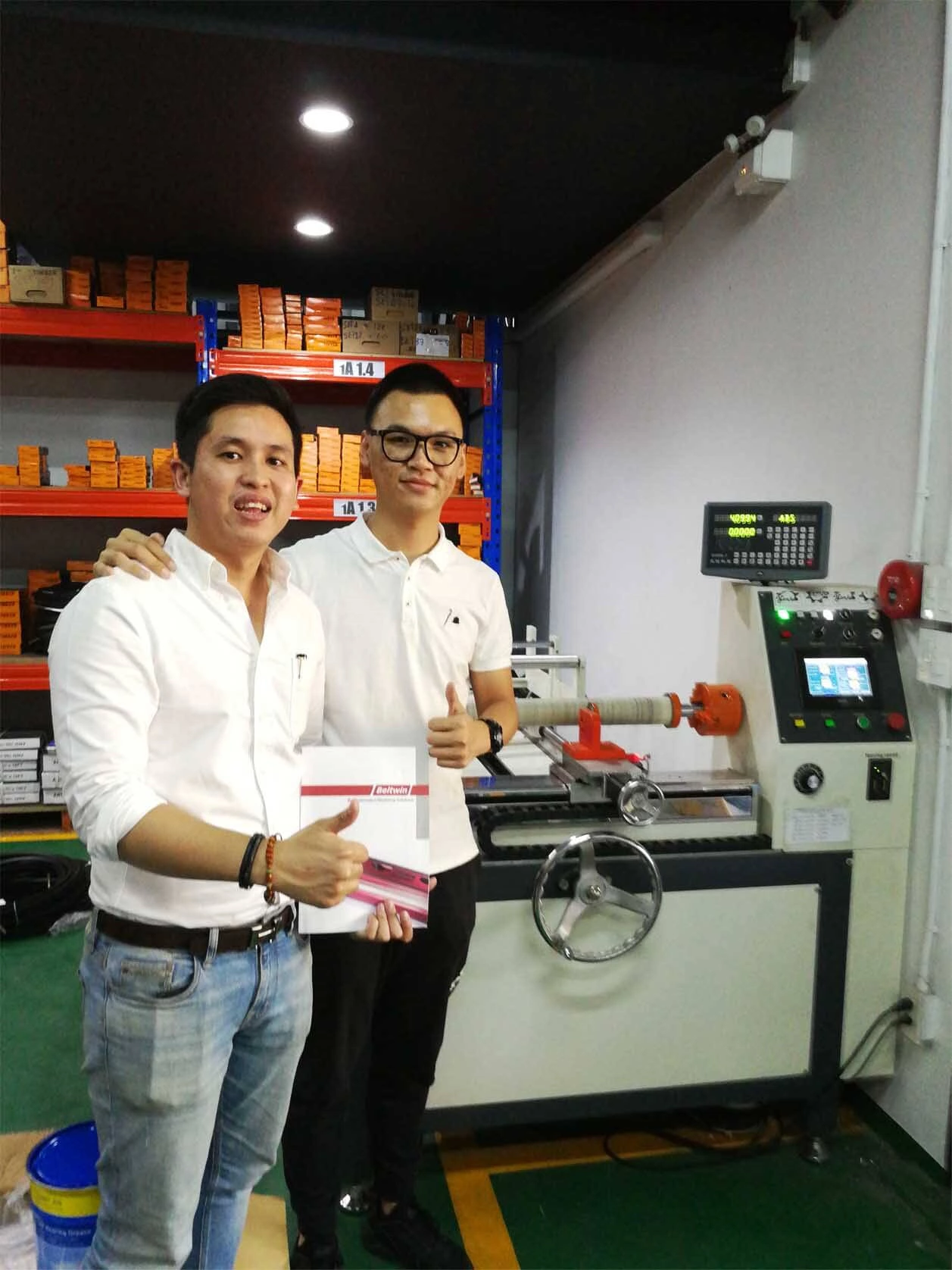 Viaje a Tailandia 2019: Comentarios de un cliente en Tailandia sobre el día 4 de la prensa de refrigeración por aire