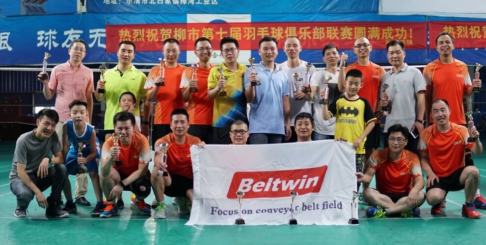 Competencia de bádminton de Beltwin Club :)