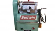 Máquina de biselado de correas