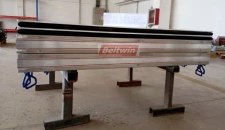 Placa de calentamiento del vulcanizador 710 * 1420 mm 22 grados con bolsa de presión y placa de compensación de presión, adecuada para el vulcanizador seccional Almex, envío a Australia.