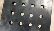 Taladre agujeros en la correa de caucho (grosor: 9,5/11/12/16 mm) por la máquina perforadora Beltwin