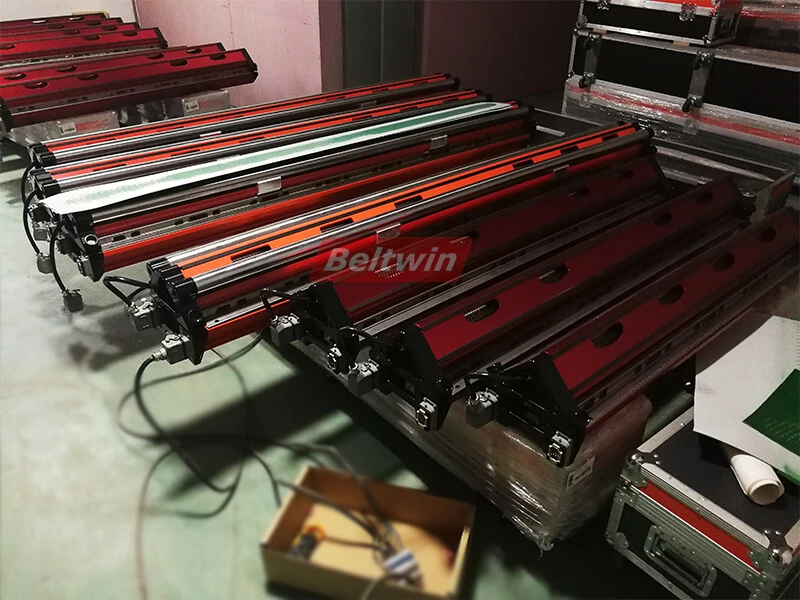 Prensa de enfriamiento de aire en almacén