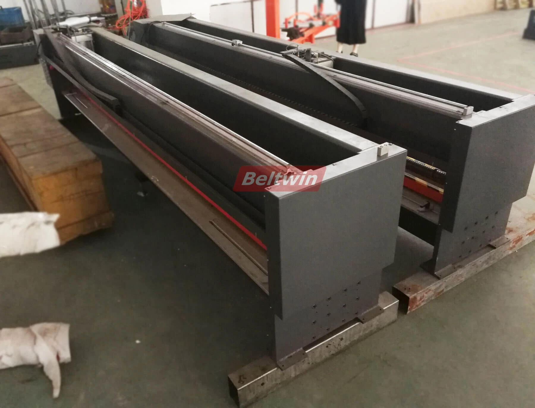 Entrega de máquinas de cinturones de PVC/PU Beltwin al Reino Unido.