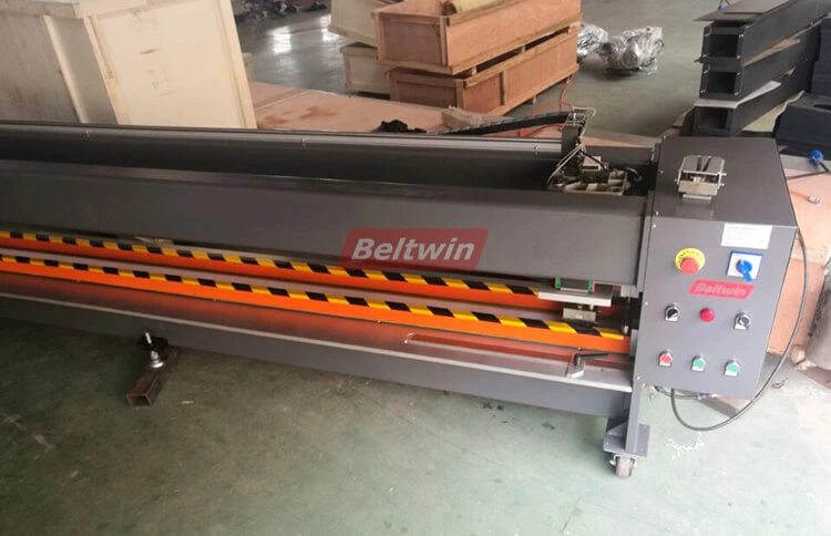Entrega de máquinas de cinturones de PVC/PU Beltwin al Reino Unido.