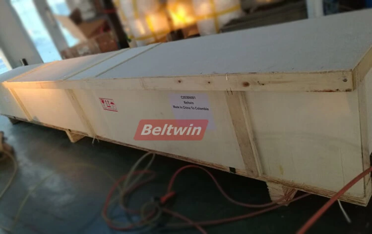 Entrega de prensa de refrigeración por agua Beltwin 3400x150 mm a Colombia, longitud efectiva: 3200 mm