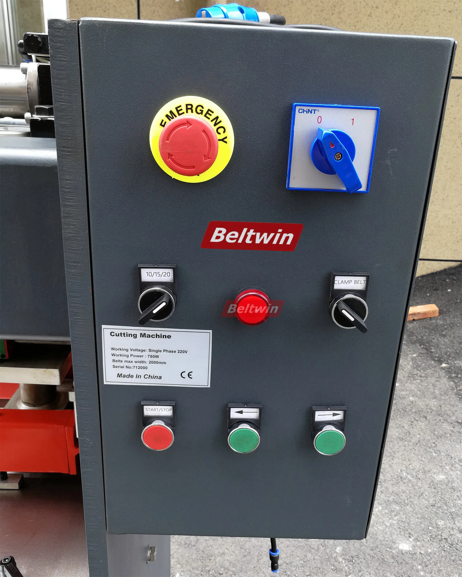 Máquina perforadora de dedos automática Beltwin de 2000 mm con soporte