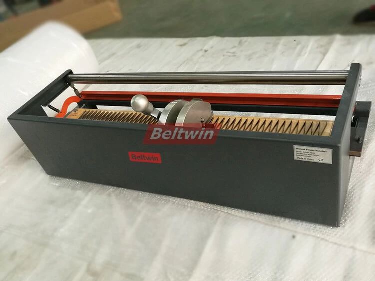 Entrega de máquina de soldadura con guía Beltwin y punzonadora manual a México