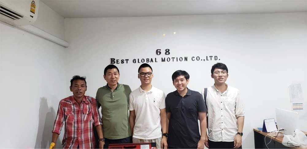 Bonito viaje para visitar a los clientes de Tailandia 2019