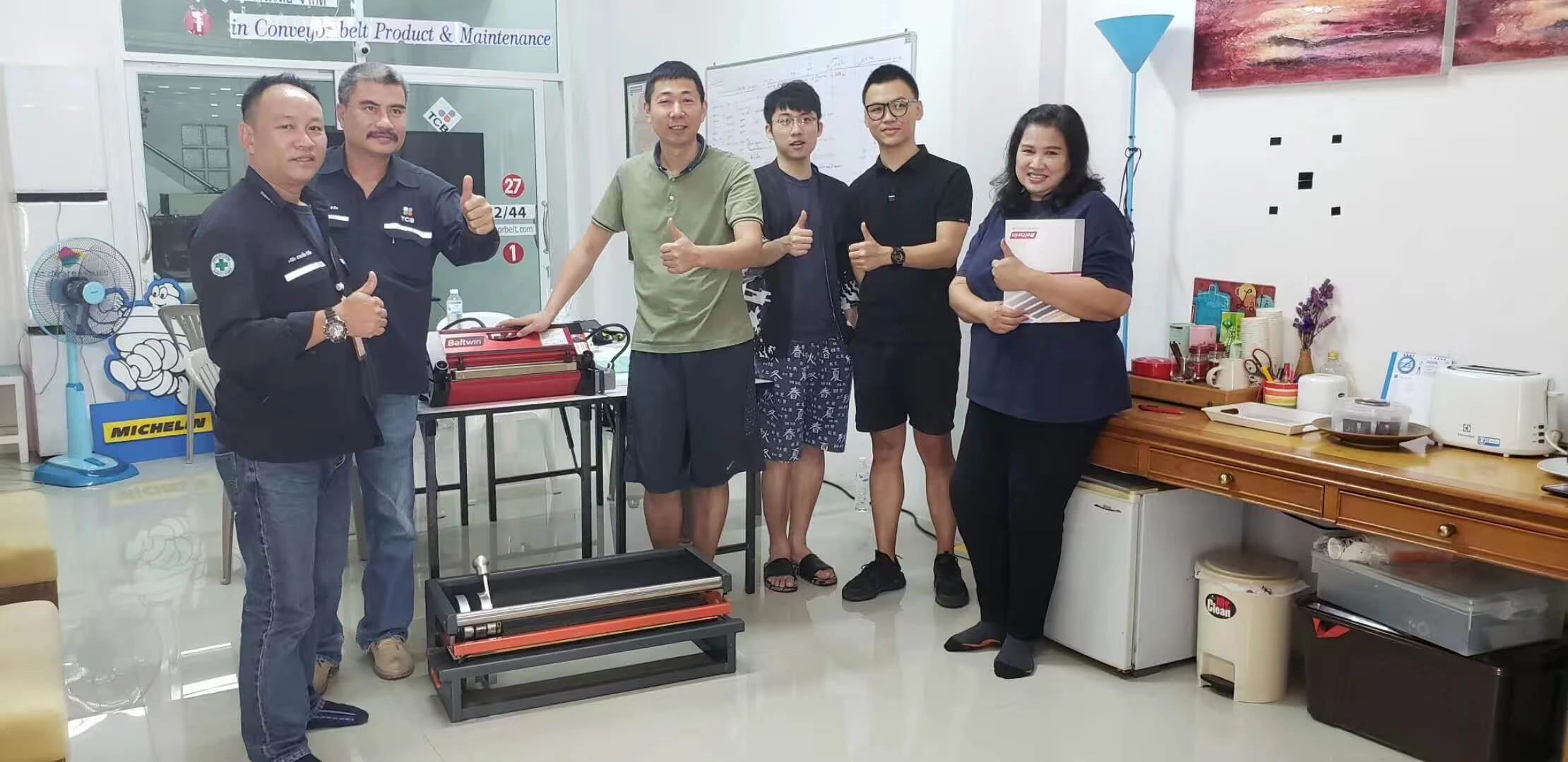 Bonito viaje para visitar a los clientes de Tailandia 2019