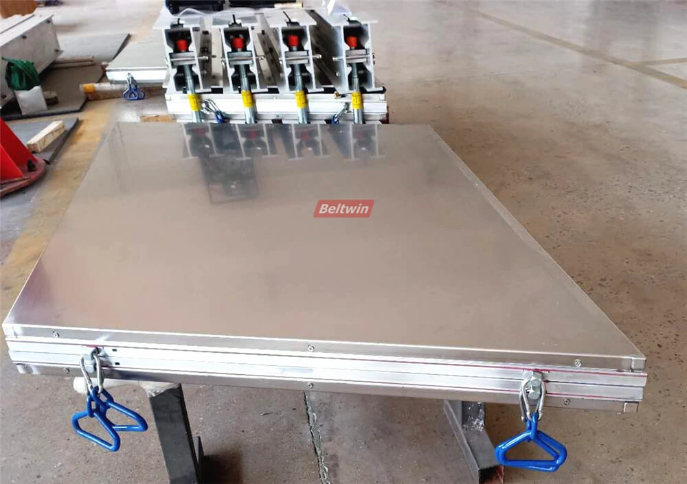 Vulcanizador seccional para banda de 1200 mm de ancho, envío a Argentina