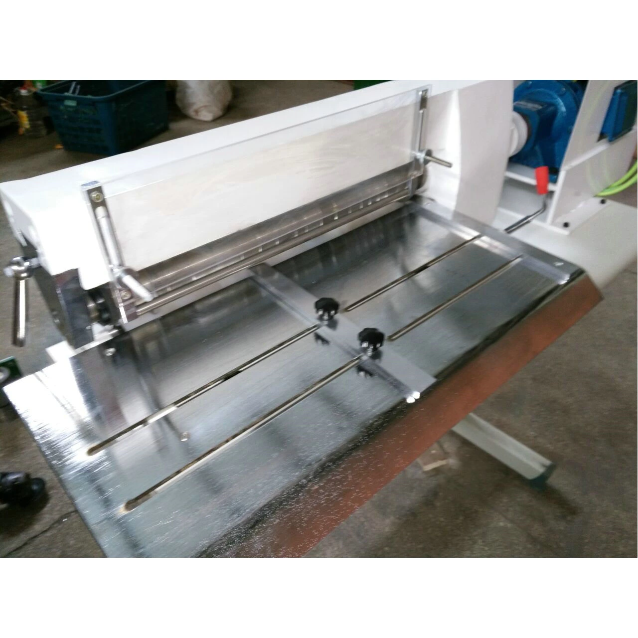 Máquina de corte longitudinal 600 a Holanda