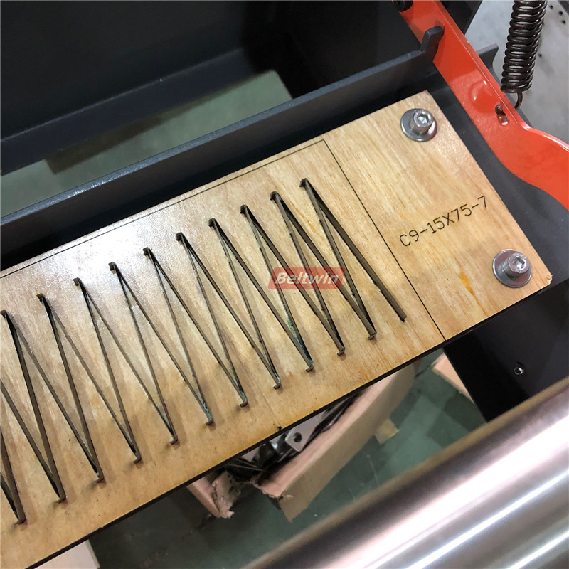 Perforadora de dedo de correa de PU de PVC manual TC300-1500