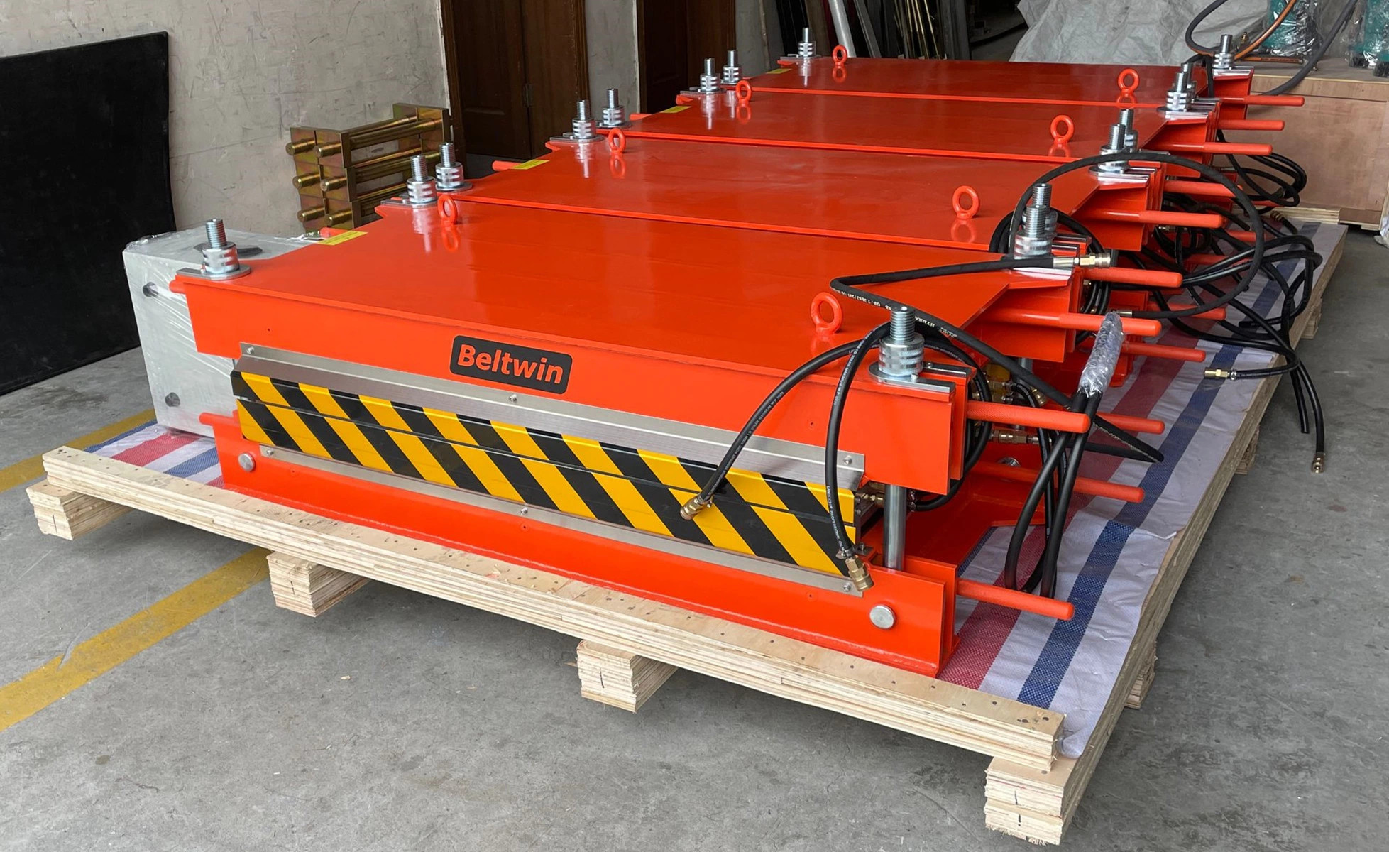 Prensa Portátil para Vulcanización Bandas DSLQ-F | Equipos de vulcanización para banda transportadora de caucho