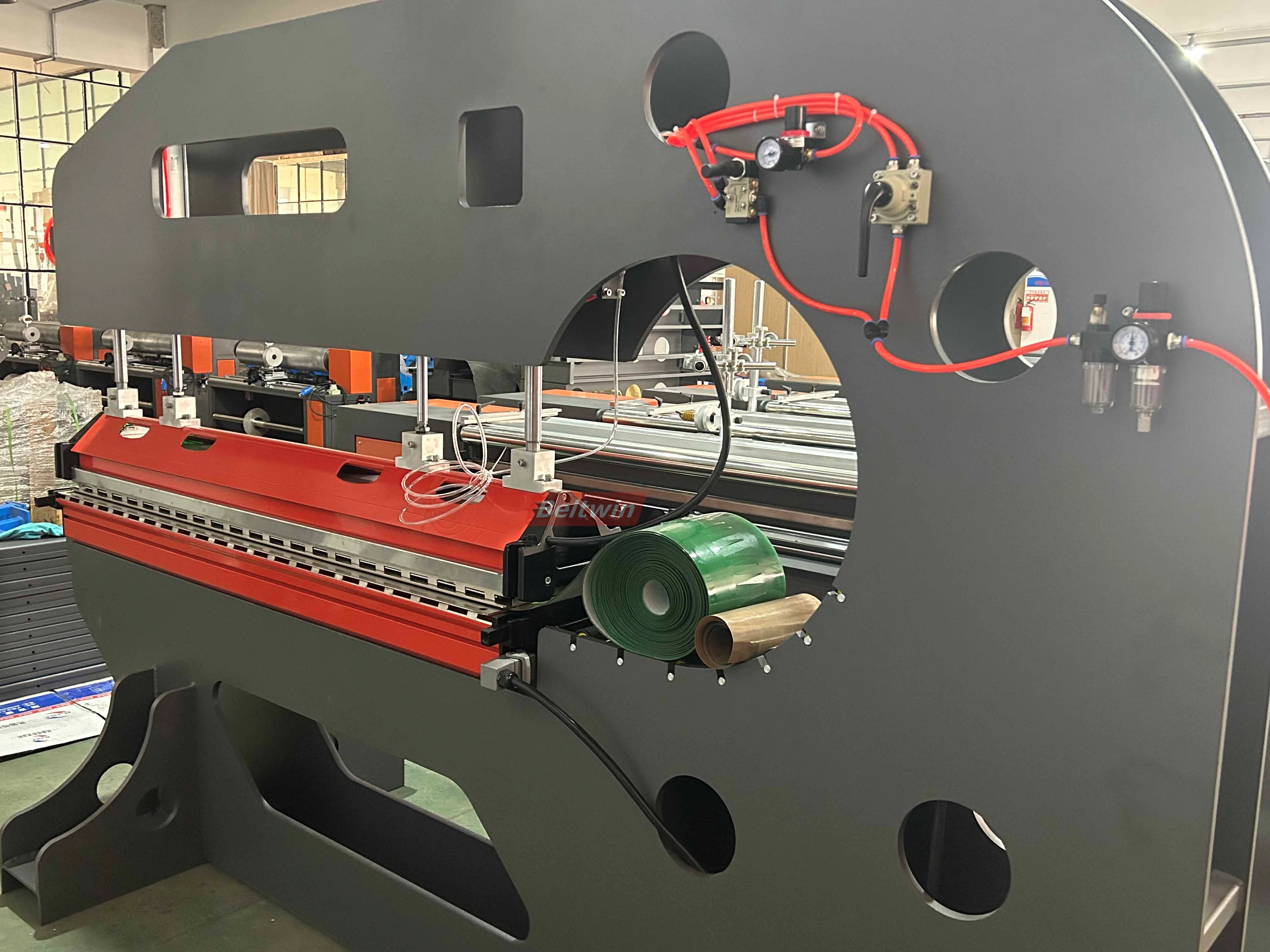 Prensa de Empalme con Refrigeración por Aire para Banda Transportadora de Junta Longitudinal