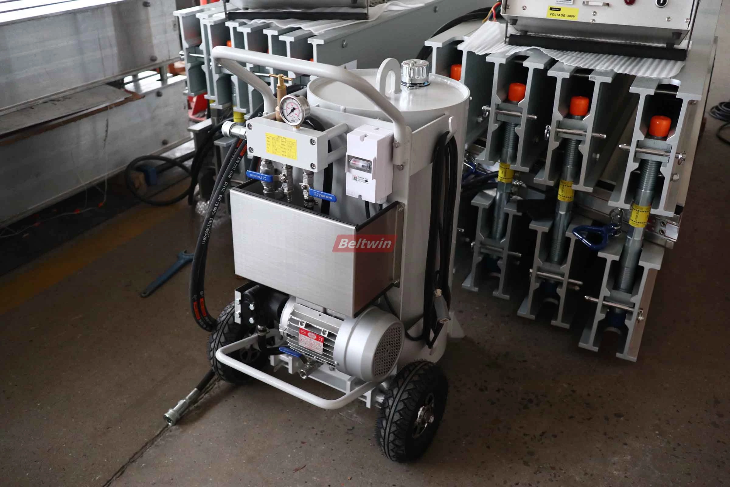 Vulcanizador DSLQ-S de Generación II | Prensa de Vulcanización para Bandas Transportadoras de Caucho DSLQ-S